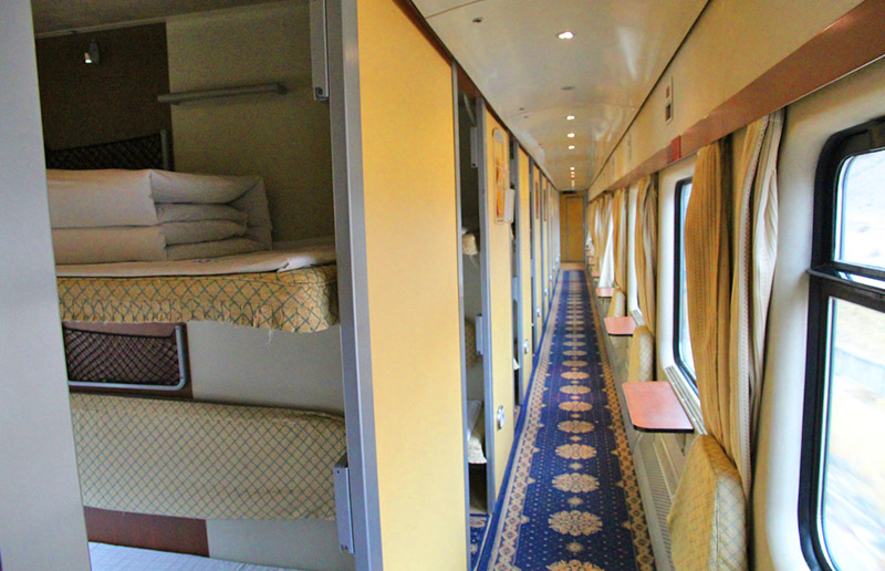 Hard Sleeper of Qinghai Tibet Trains